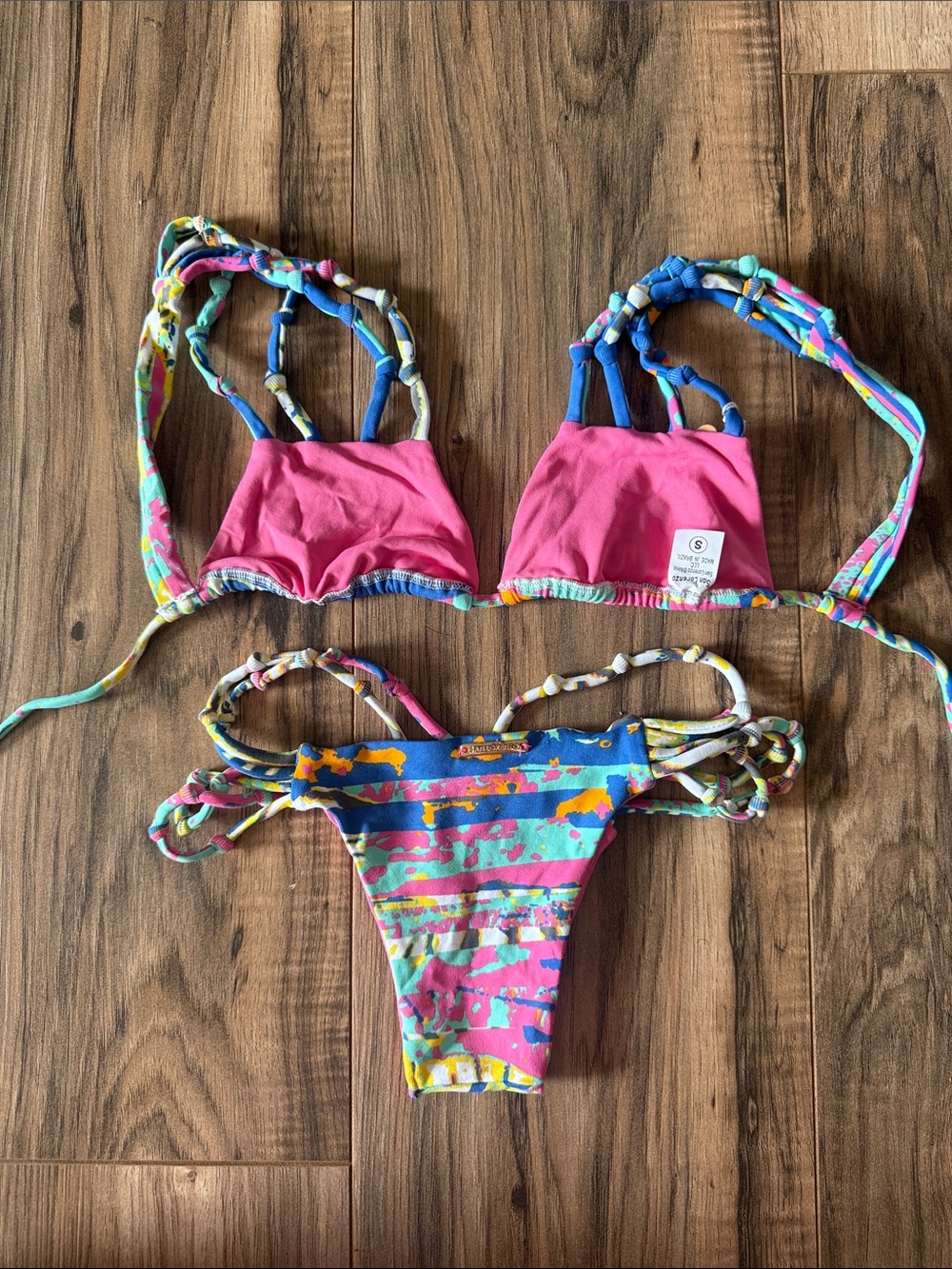 Pink & Multicolor Strappy Bikini Set - Picture 2 of 3